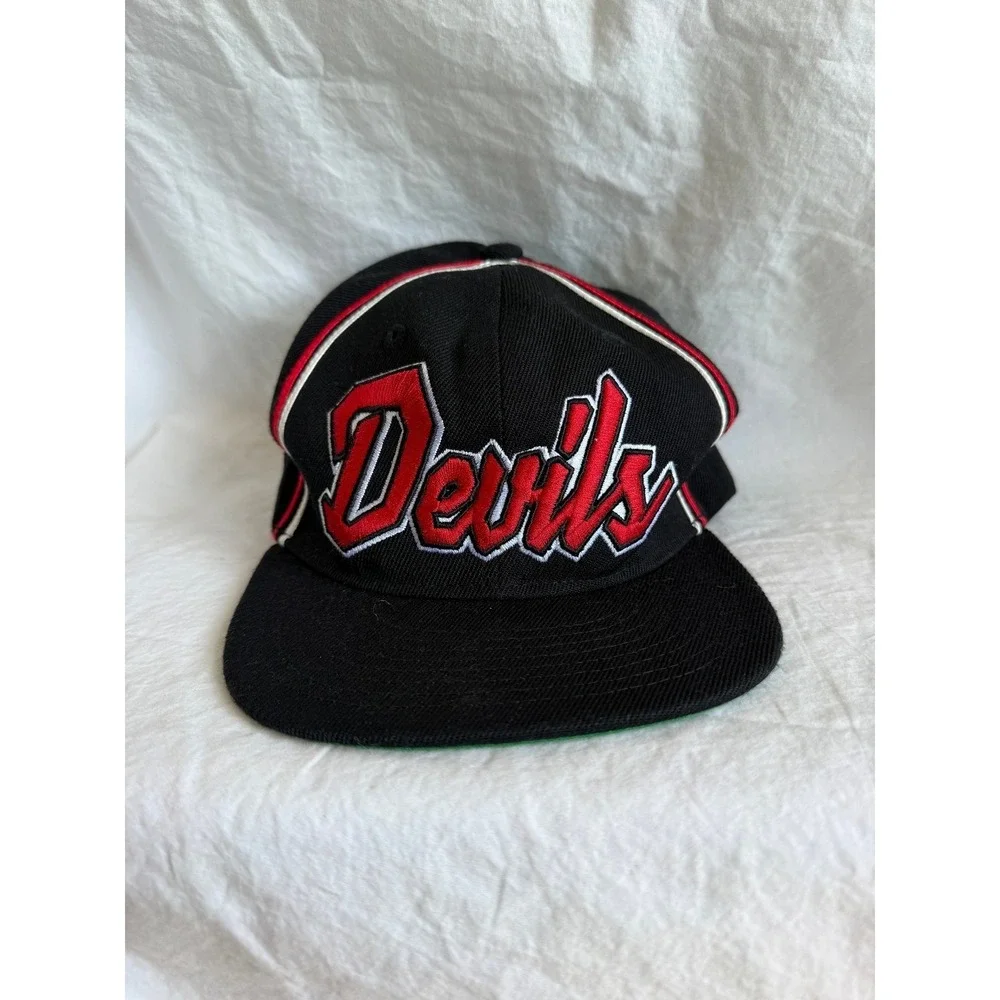 New Jersey Devils NHL Youth Snapback Black Red Embroidered Hockey Cap Boys‎ OS